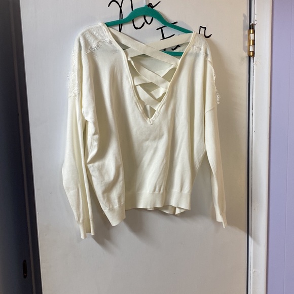 Molly Bracken Sweater size M/L - Picture 3 of 9